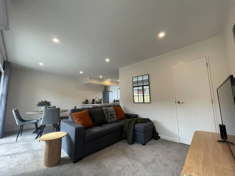 New And Serene Two Bedroom Townhouse Close To Cbd Christchurch New Zealand